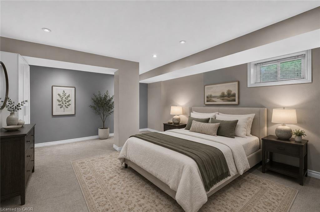 4 Forsyth Avenue N Property Photo 38
