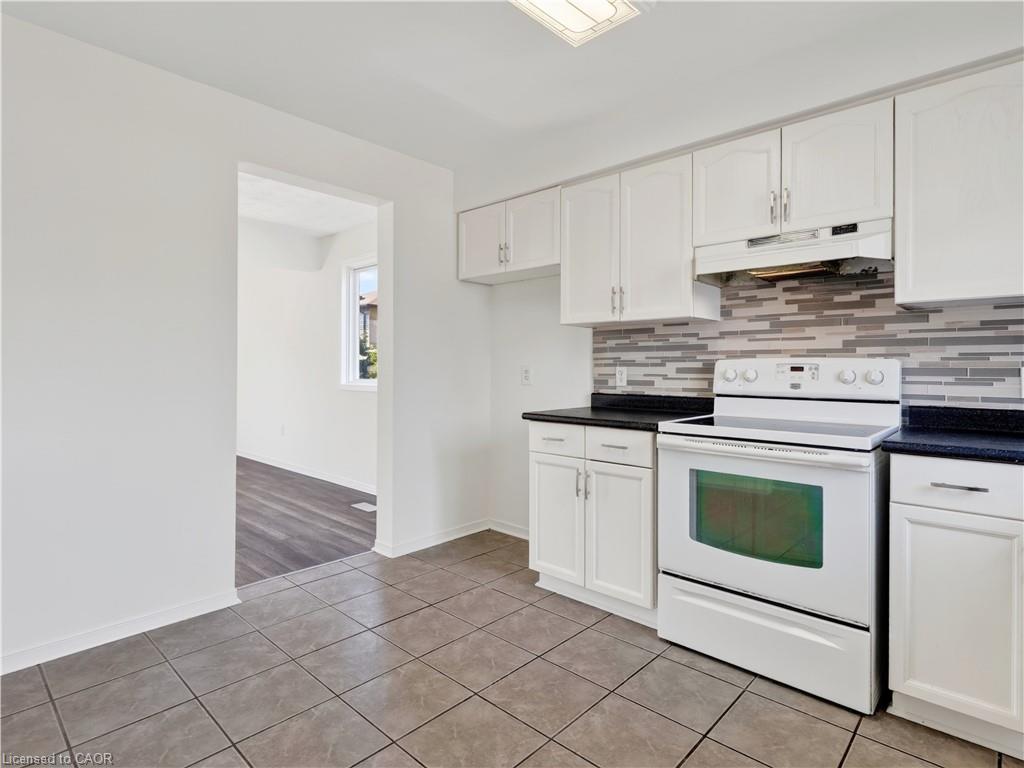 211 Morton Street Property Photo 13