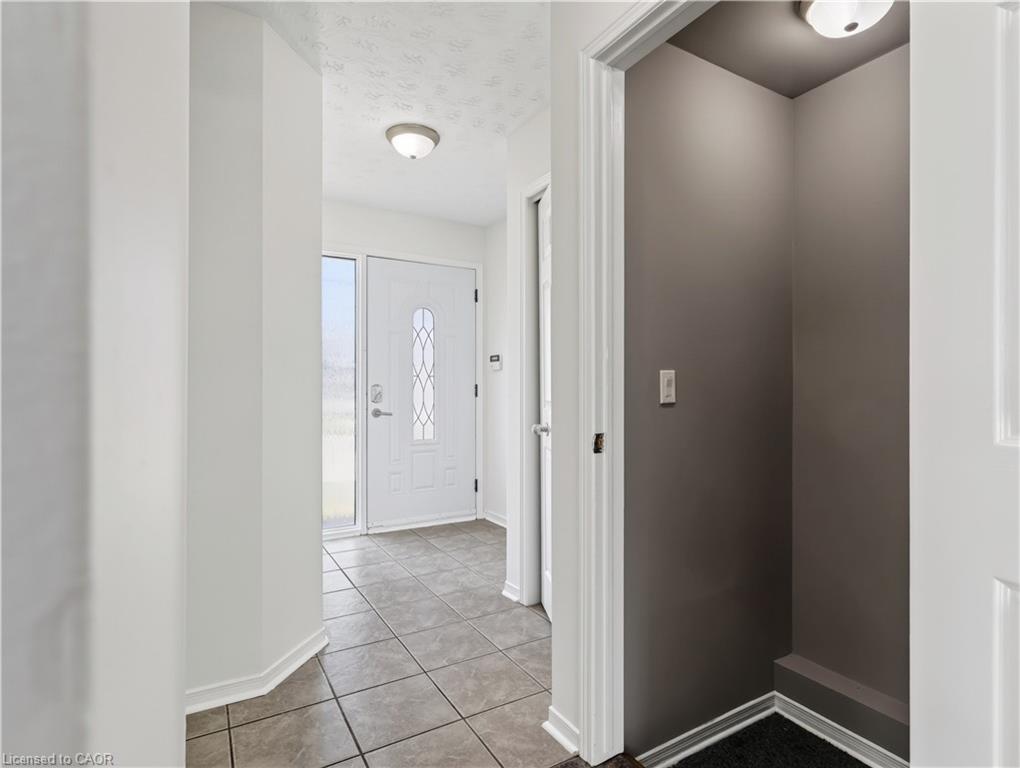 211 Morton Street Property Photo 15