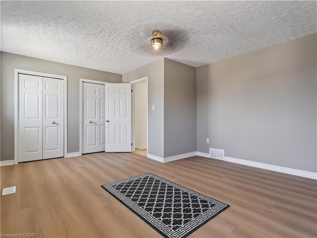 211 Morton Street Property Photo 18
