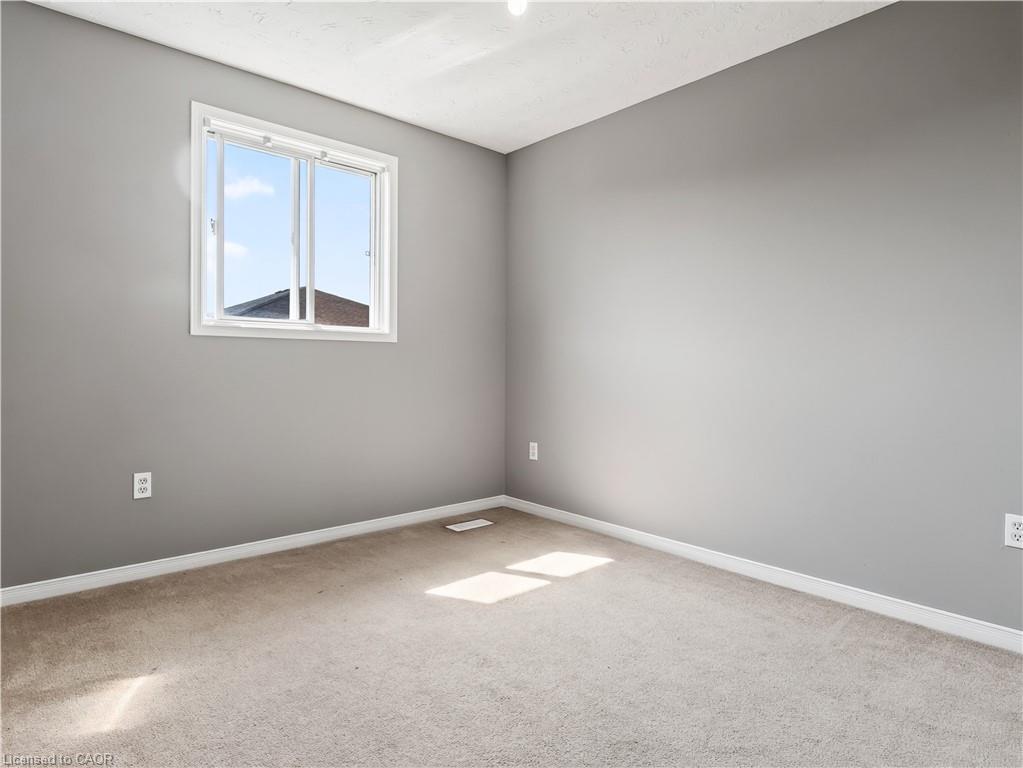 211 Morton Street Property Photo 23