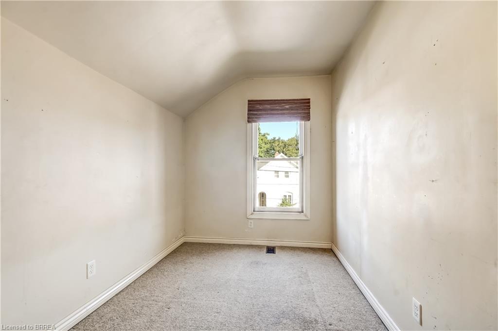 49 Grand Street Property Photo 11