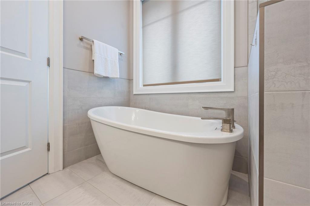 47 Bluenose Drive Property Photo 24