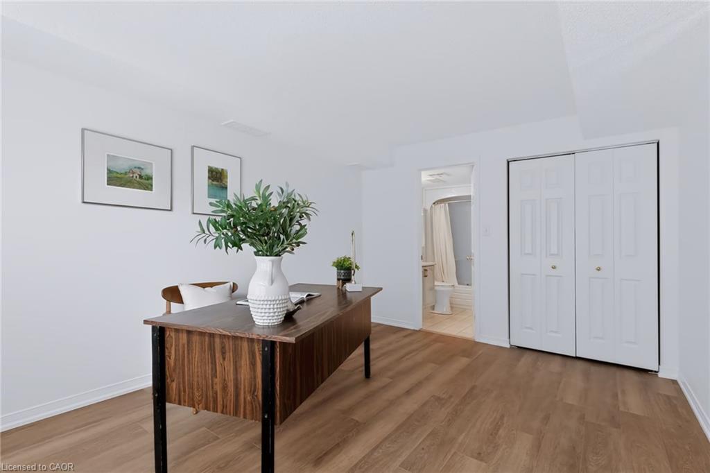 B205-216 Plains Road W Property Photo 21