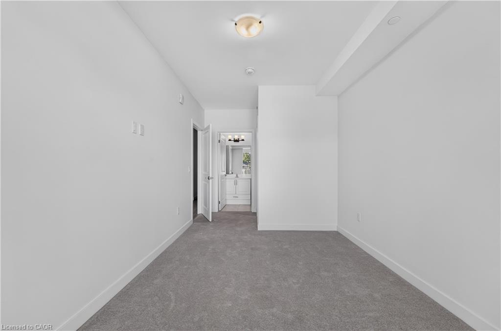 211-461 Green Road Property Photo 18