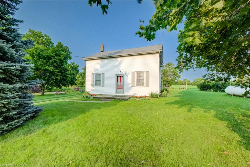 3470 Beaverdale Road Property Photo 2