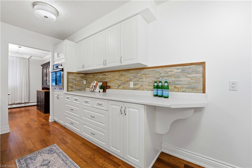 206-944 Caledonian View Property Photo 14