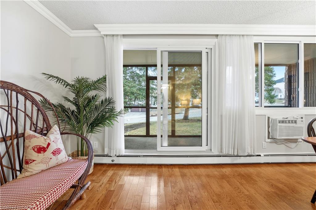 206-944 Caledonian View Property Photo 21