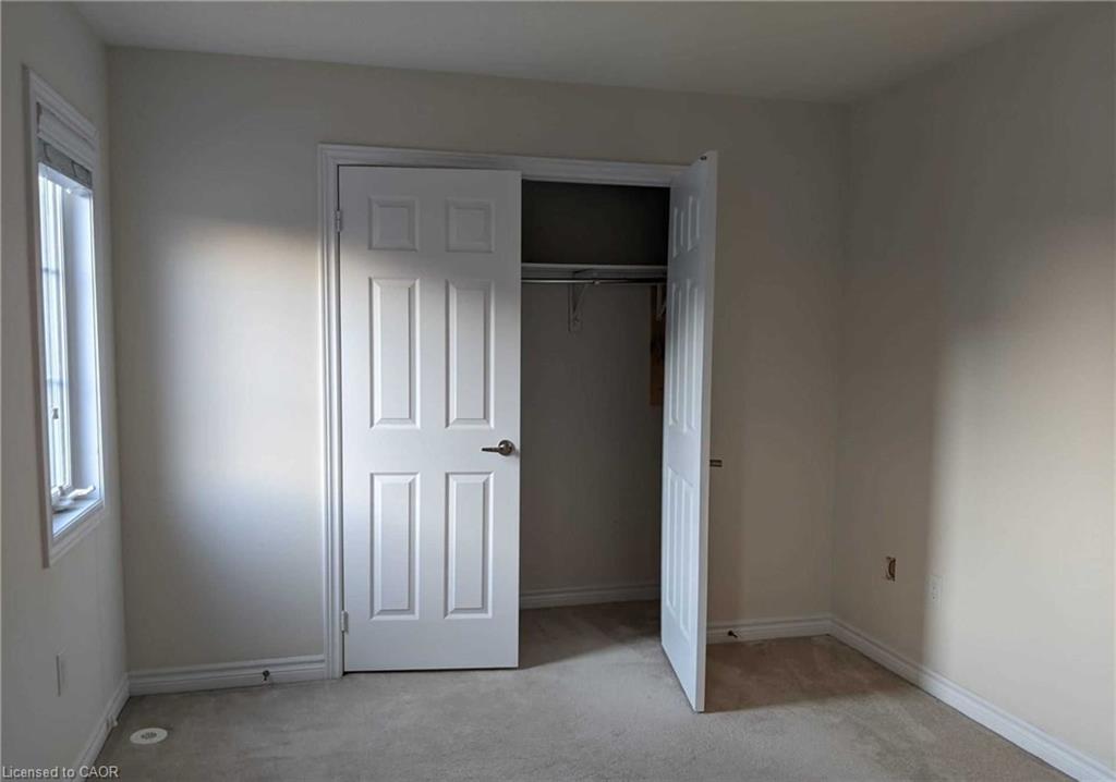 115-200 Veterans Drive Property Photo 10
