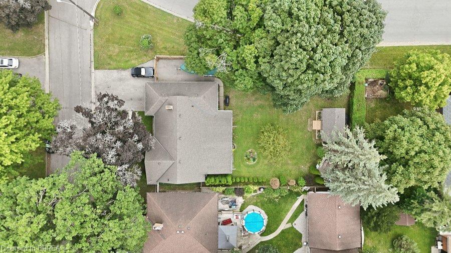 37 Burke Avenue Property Photo 3