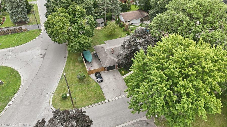 37 Burke Avenue Property Photo 5