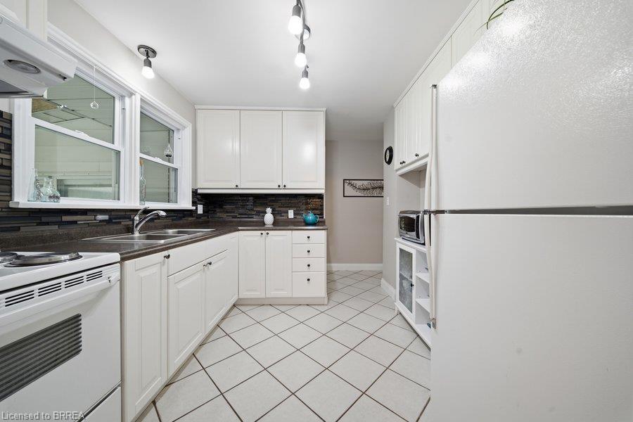 37 Burke Avenue Property Photo 23