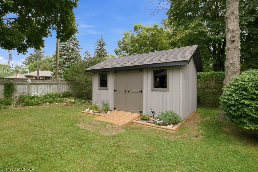 37 Burke Avenue Property Photo 38