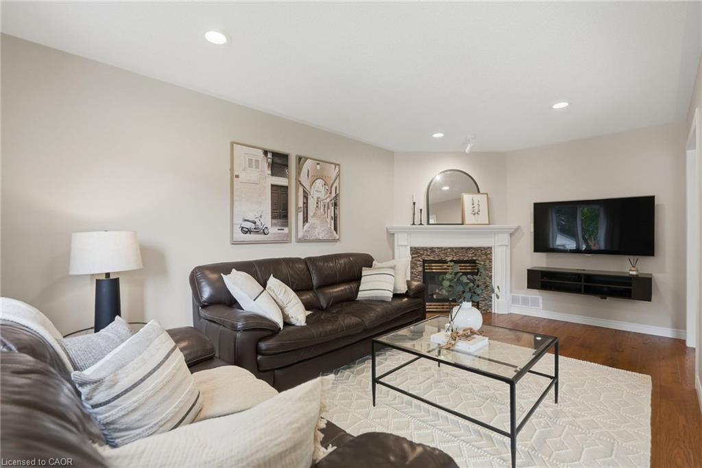 34 Keewaydin Street Property Photo 19