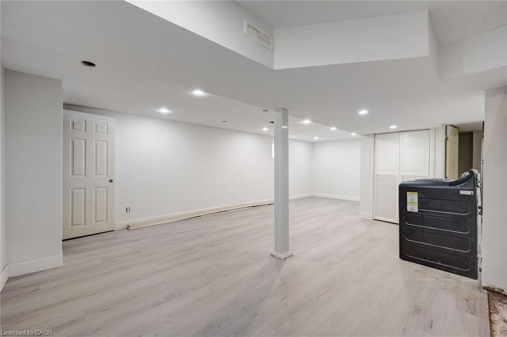 13 Holmstead Court Property Photo 33
