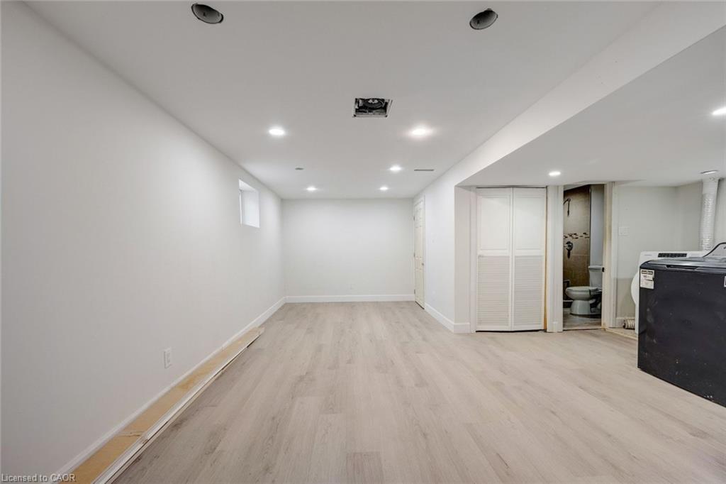 13 Holmstead Court Property Photo 34