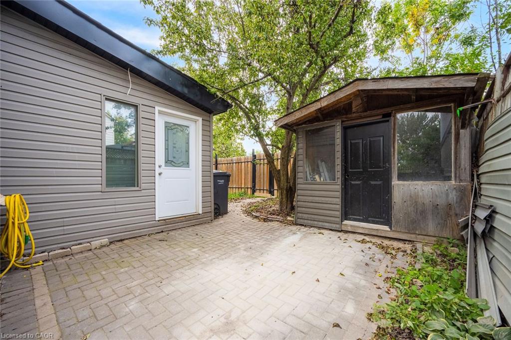13 Holmstead Court Property Photo 38