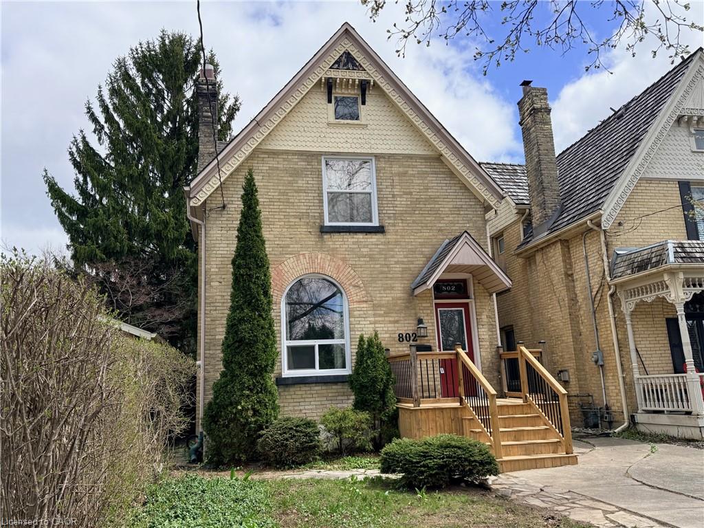 802 Waterloo Street Property Photo 1