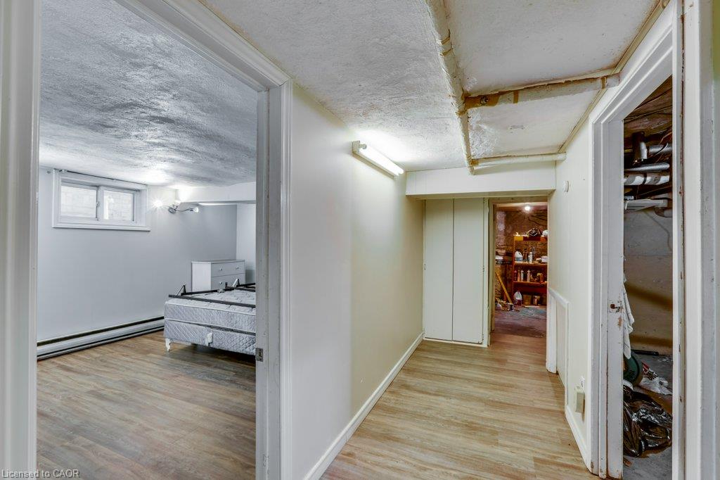 802 Waterloo Street Property Photo 39