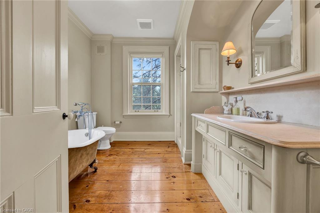 30 Moir Street Property Photo 17