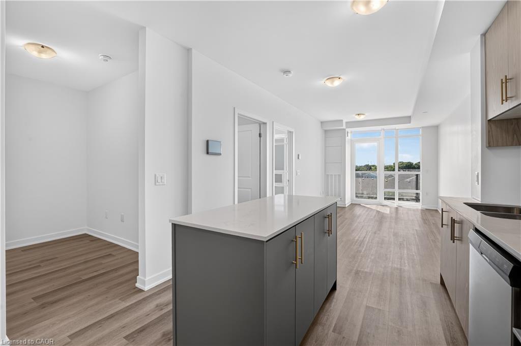 427-461 Green Road Property Photo 9