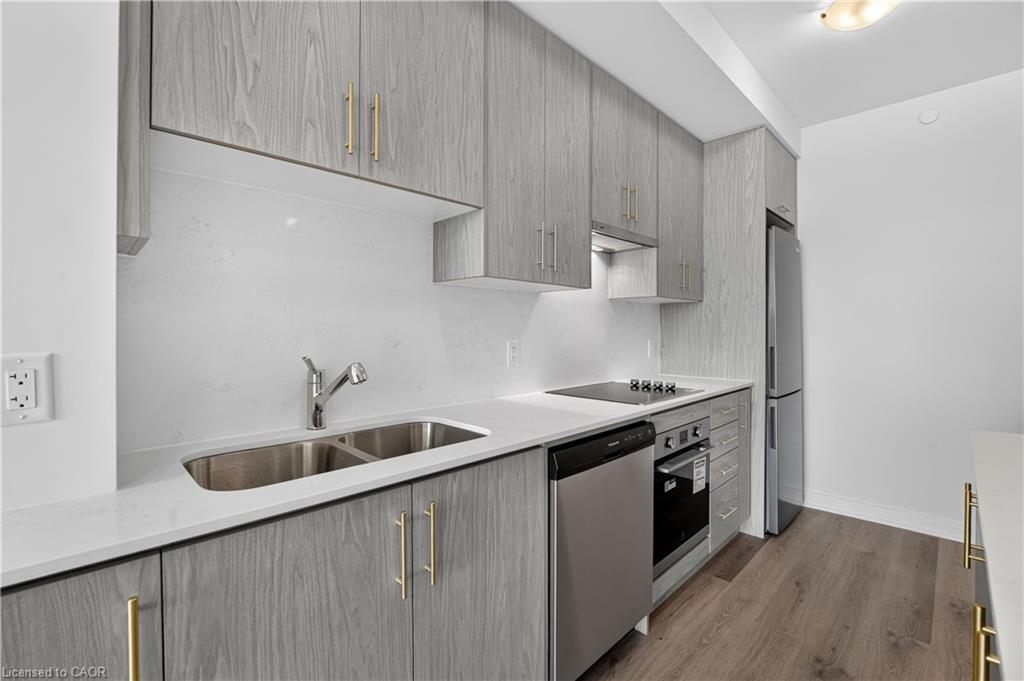 427-461 Green Road Property Photo 11