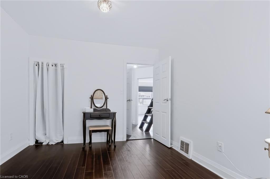 703 Brighton Avenue Property Photo 17