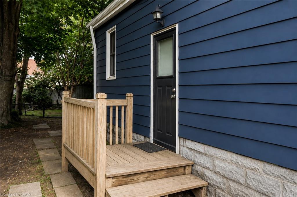 703 Brighton Avenue Property Photo 22