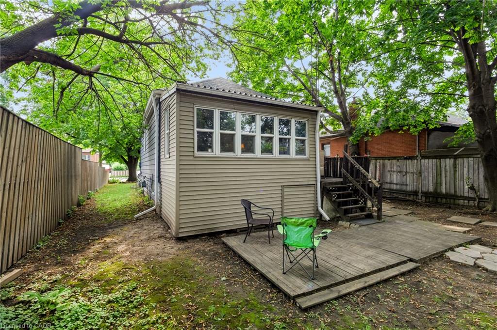703 Brighton Avenue Property Photo 33