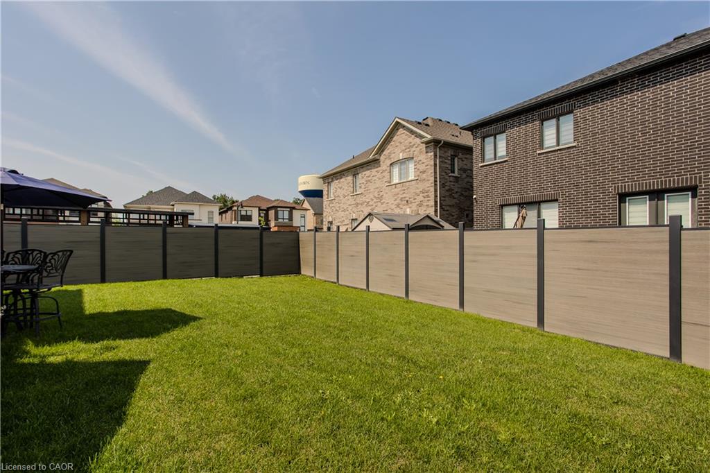 72 Pond View Gate Property Photo 35