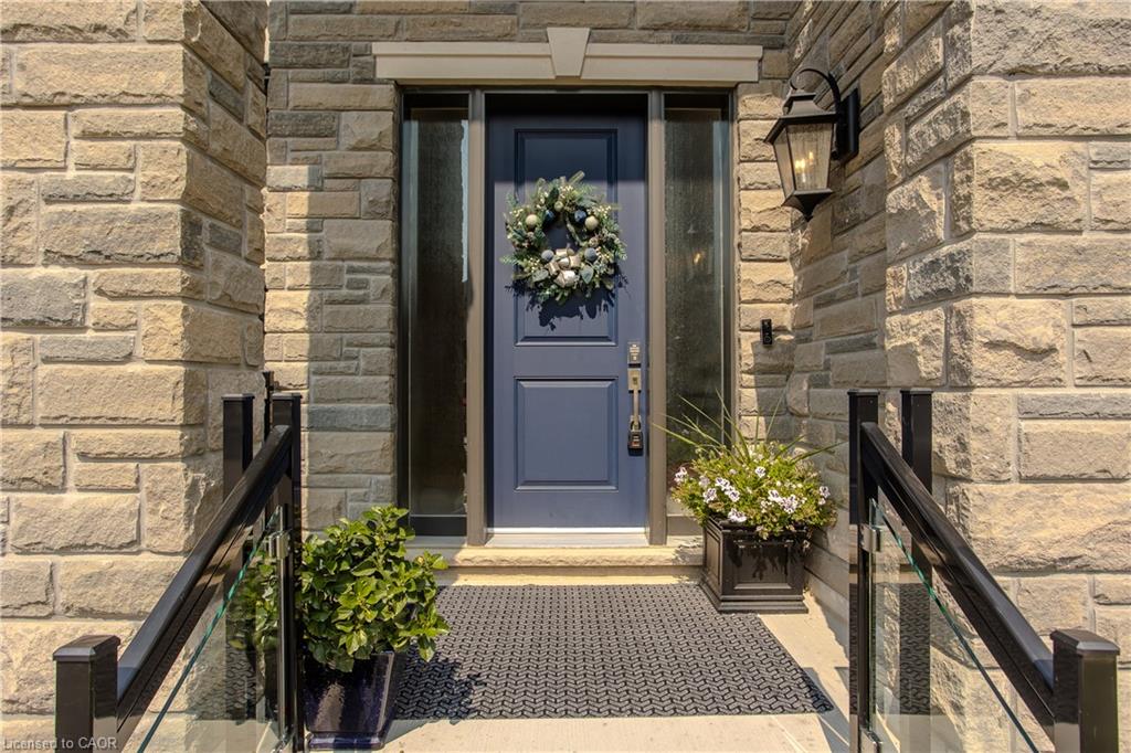 72 Pond View Gate Property Photo 36
