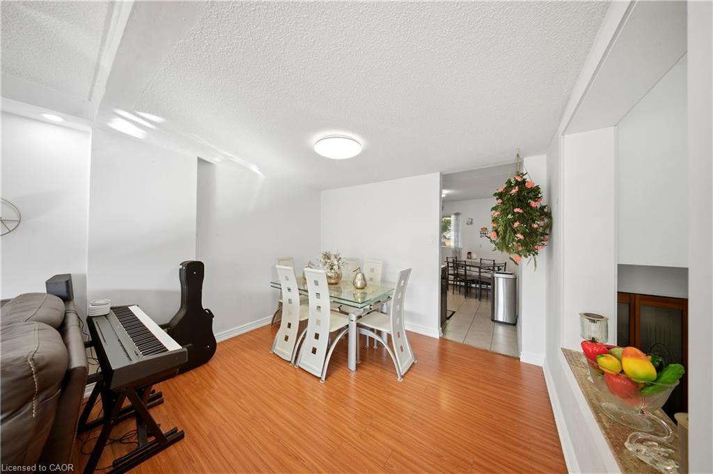 201-180 Mississauga Valley Boulevard Property Photo 14