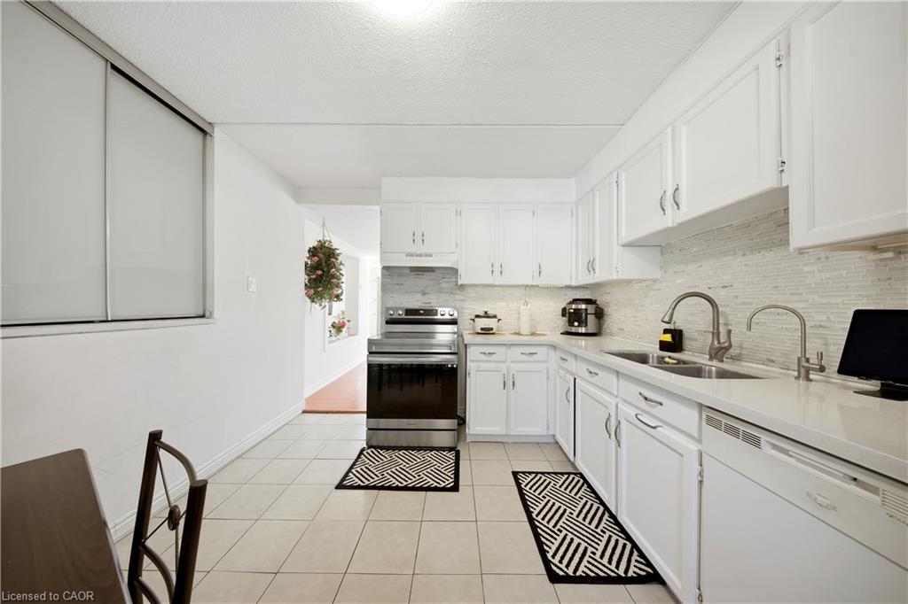 201-180 Mississauga Valley Boulevard Property Photo 20