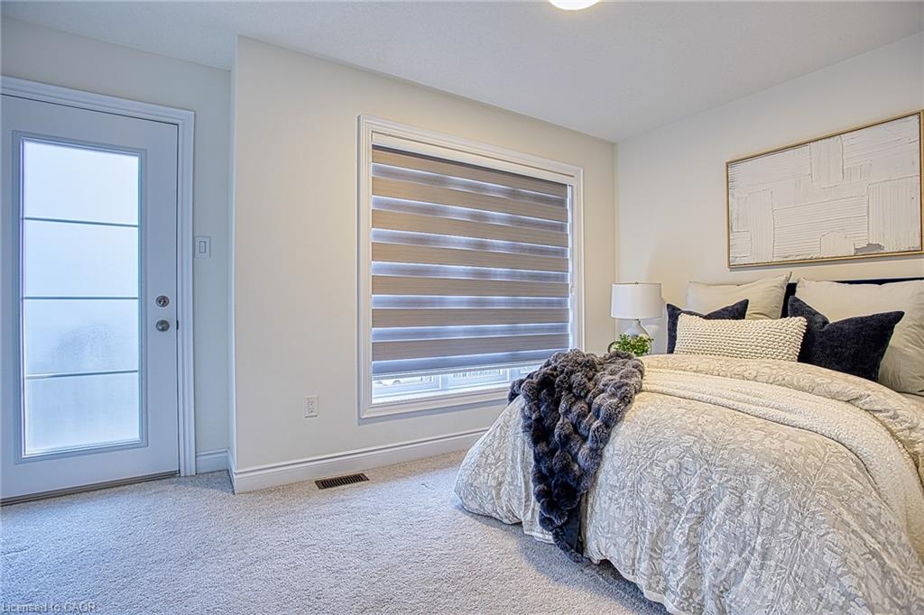 4-383 Dundas Street E Property Photo 15