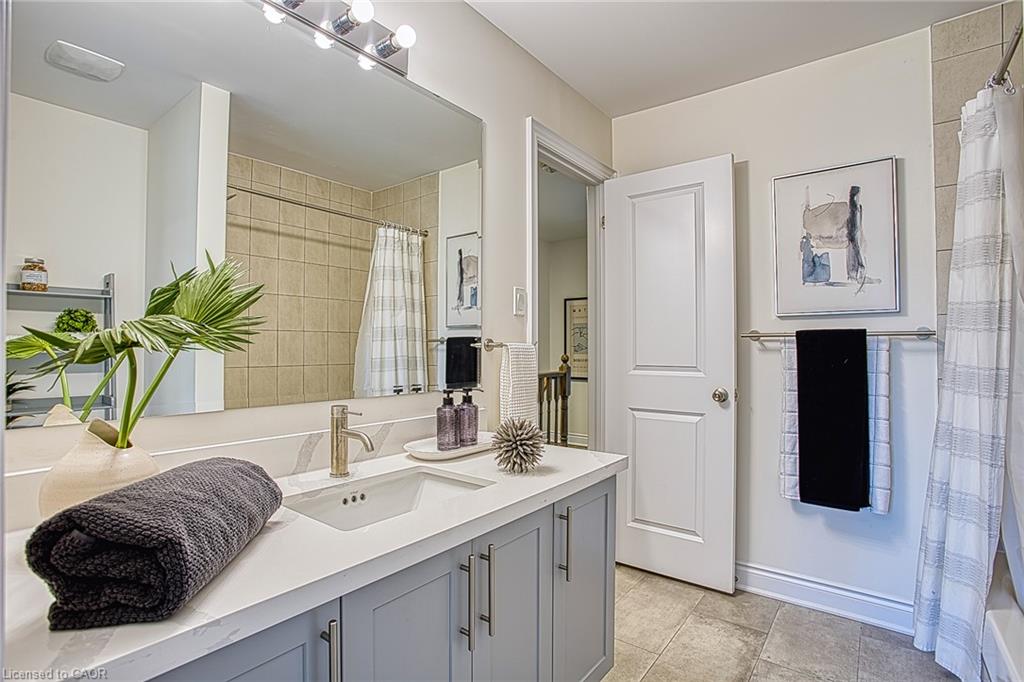 4-383 Dundas Street E Property Photo 21