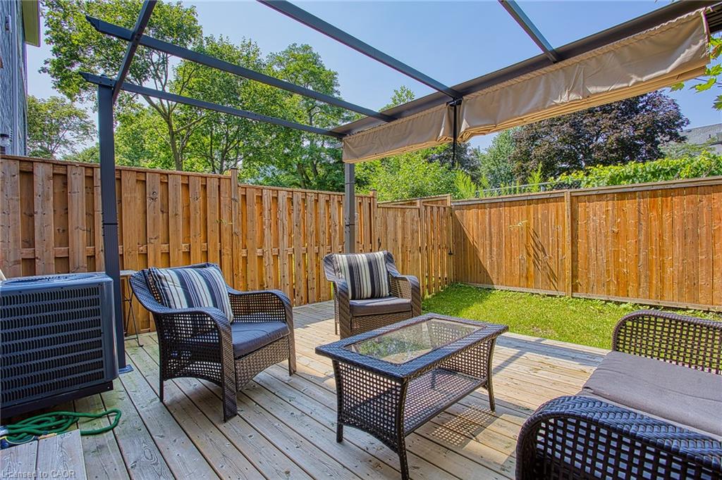 4-383 Dundas Street E Property Photo 28