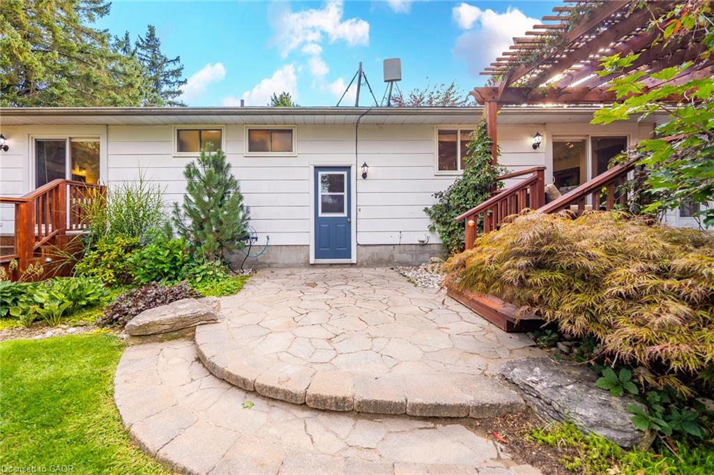 11749 Tenth Line Property Photo 30