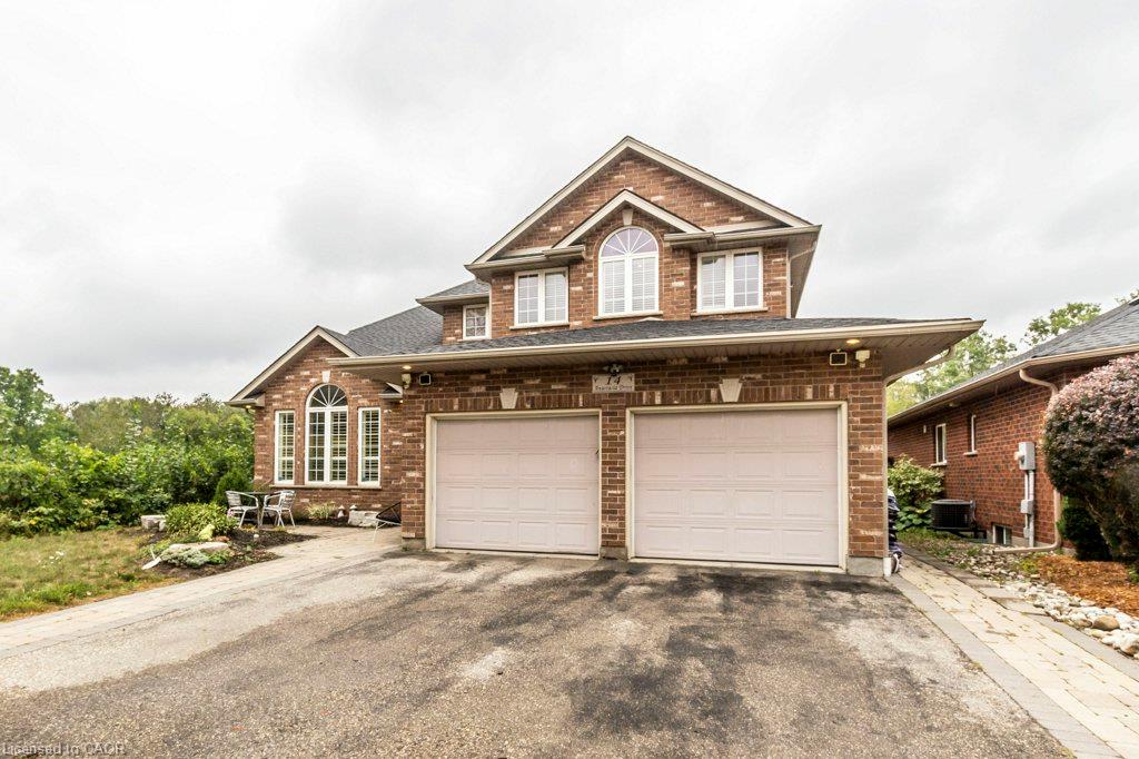 14 Anastasia Drive Property Photo 2