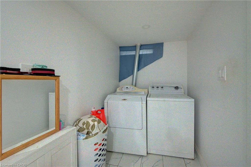 189 Gatewood Road Property Photo 31