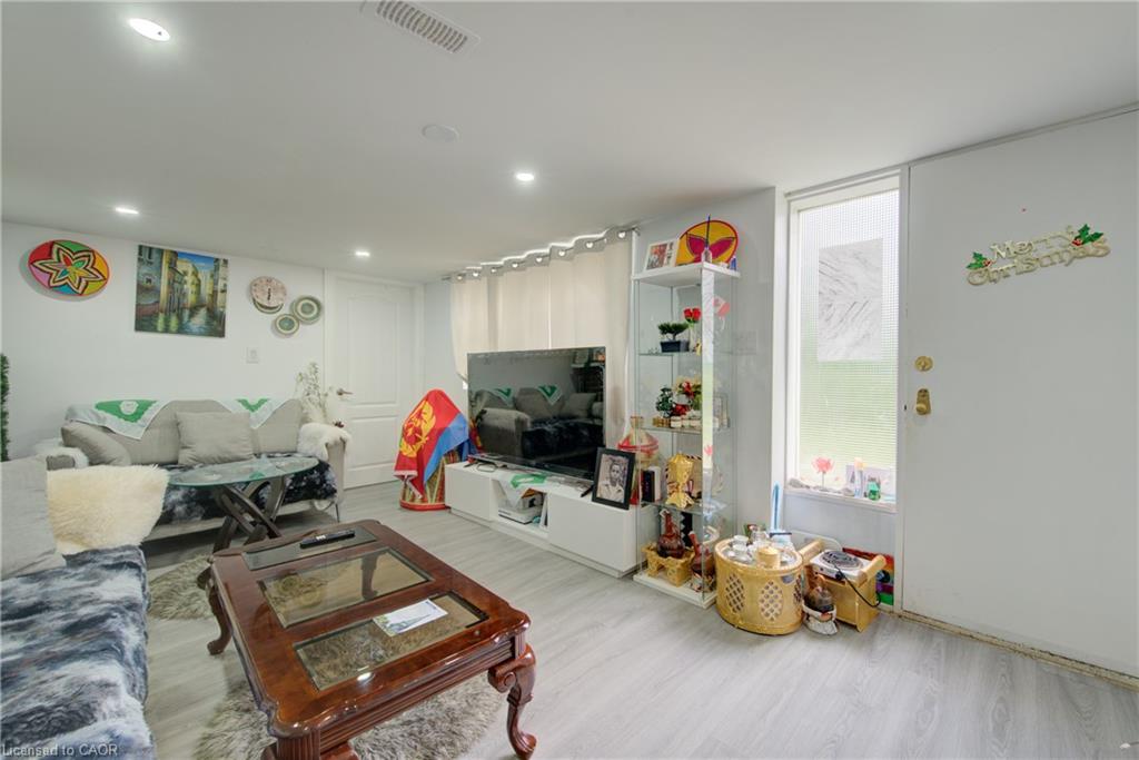 189 Gatewood Road Property Photo 33