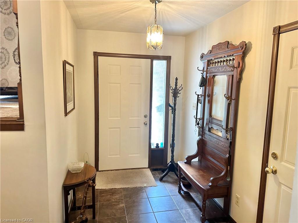 44 Douglas Avenue Property Photo 2