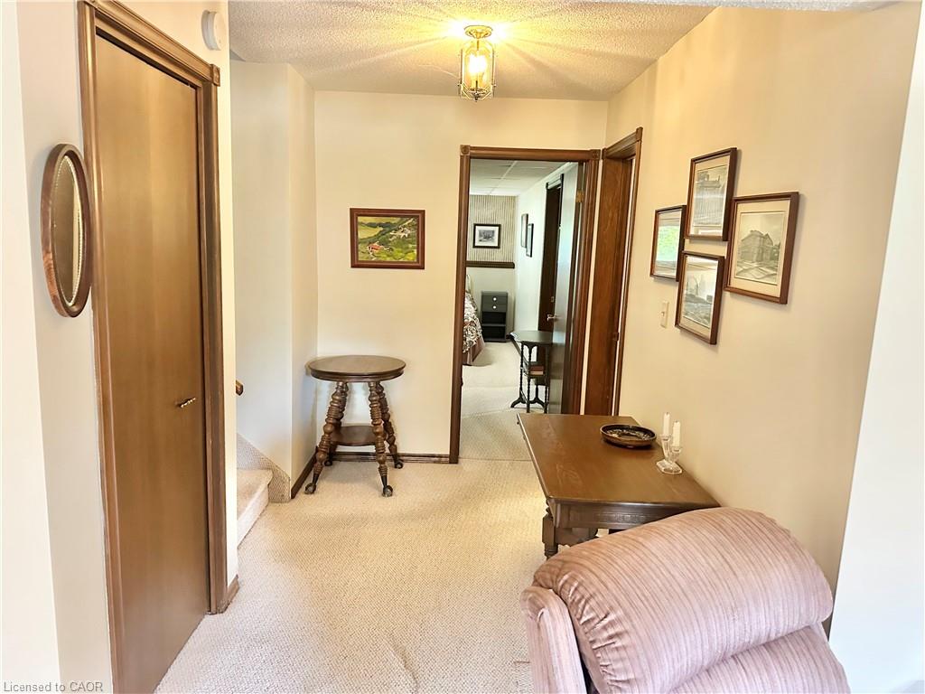 44 Douglas Avenue Property Photo 24