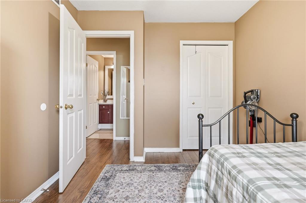 37 Thistlemoor Drive Property Photo 16