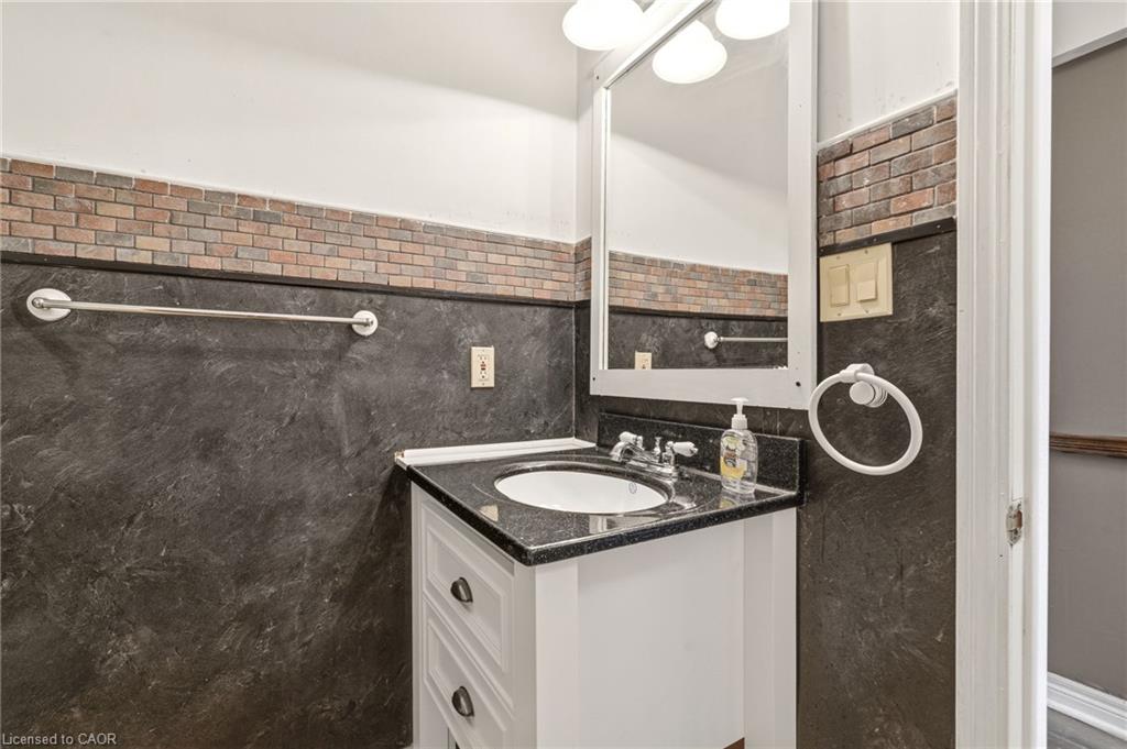 37 Thistlemoor Drive Property Photo 26