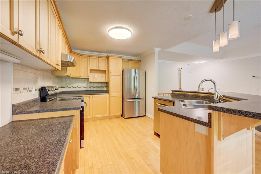 670 Salzburg Drive Property Photo 11