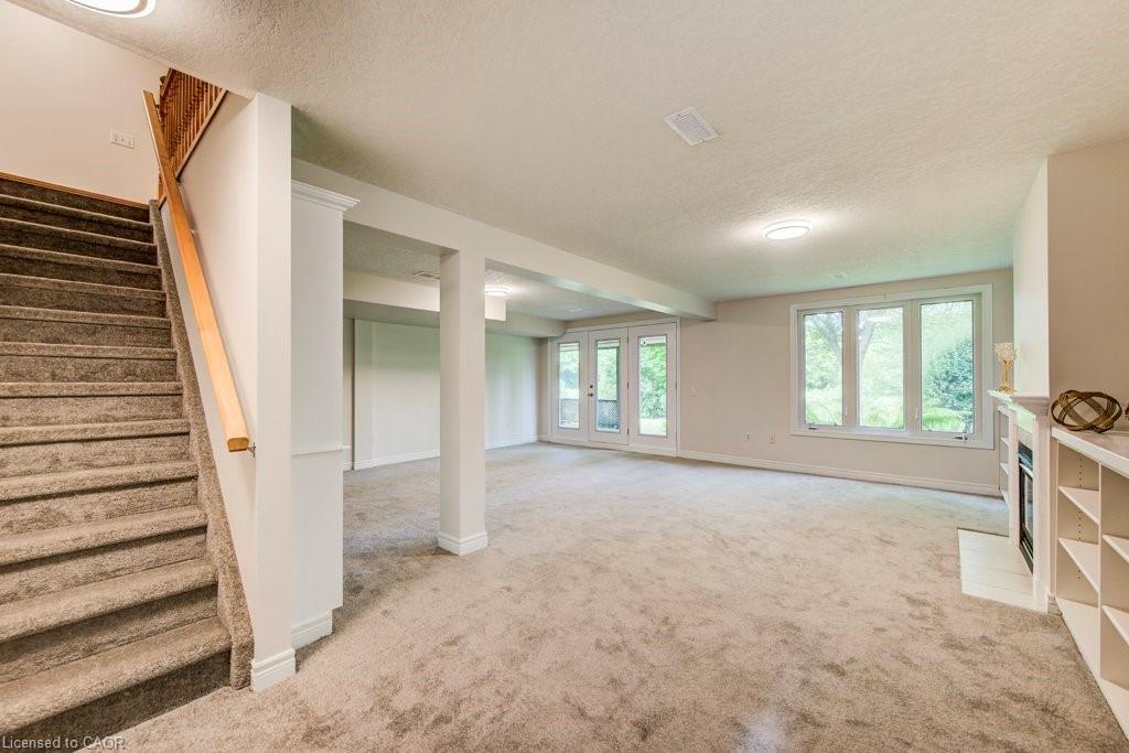 670 Salzburg Drive Property Photo 25