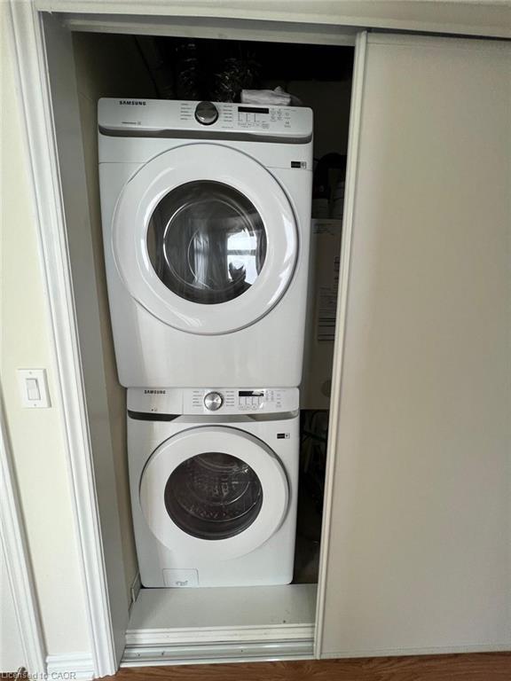 32-10 Halliford Place Property Photo 7