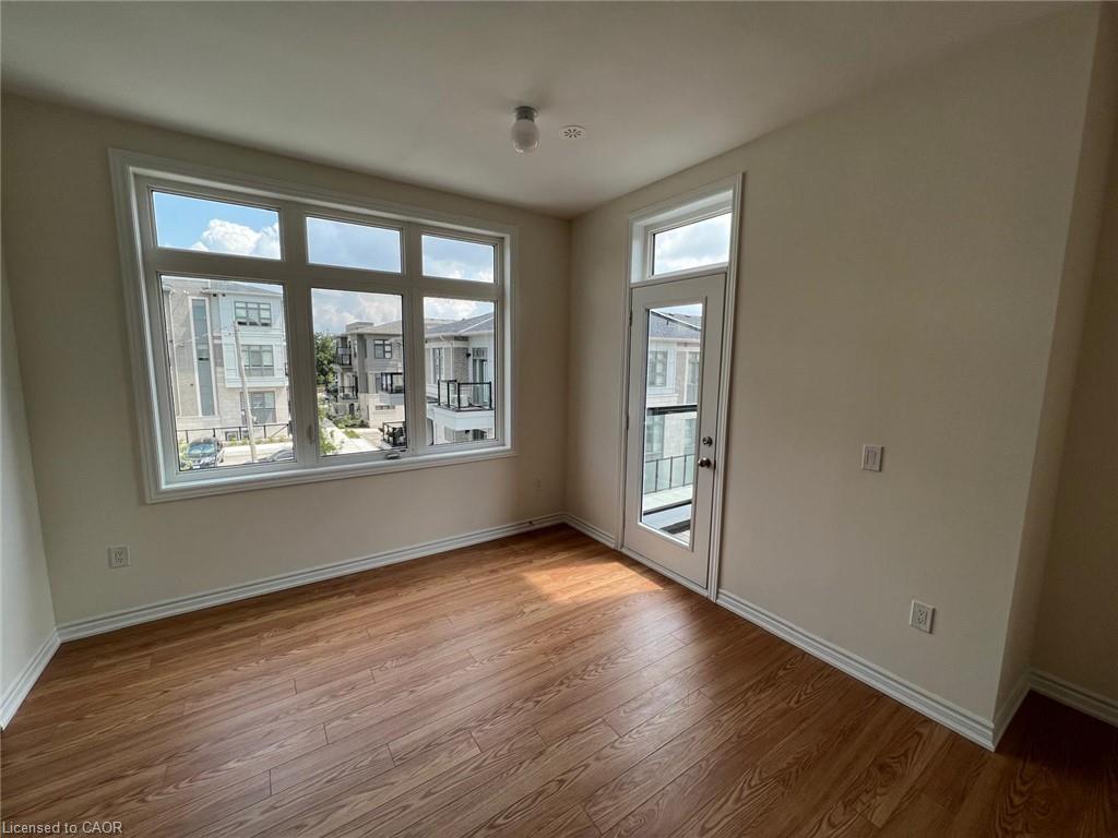 32-10 Halliford Place Property Photo 12