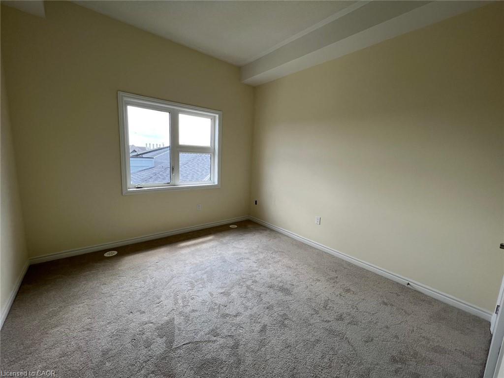 32-10 Halliford Place Property Photo 13