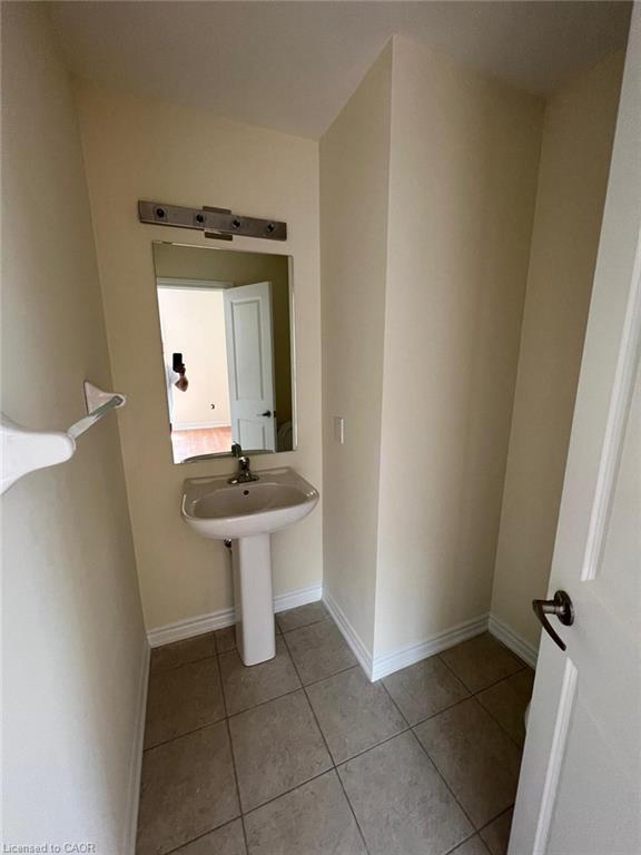 32-10 Halliford Place Property Photo 14